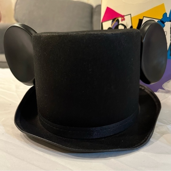 Vintage Walt Disney World Retired Bride And Groom Ears Top Hat &Box Mickey Mouse main image 7